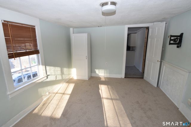 298 Naubuc Avenue, Glastonbury, CT 06033