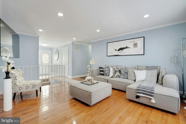 900 E TANTALLON DR, Fort Washington, MD 20744