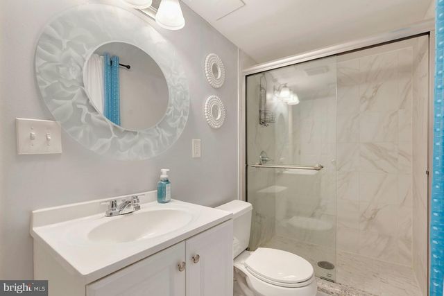 900 E TANTALLON DR, Fort Washington, MD 20744