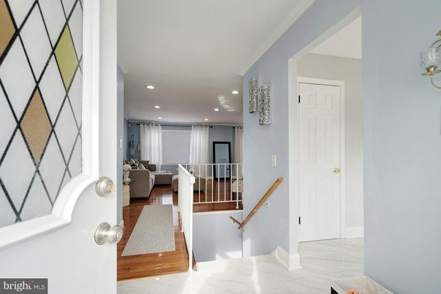 900 E TANTALLON DR, Fort Washington, MD 20744