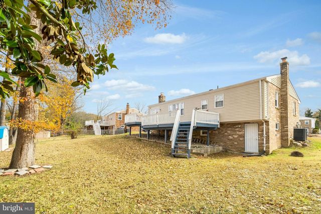 900 E TANTALLON DR, Fort Washington, MD 20744