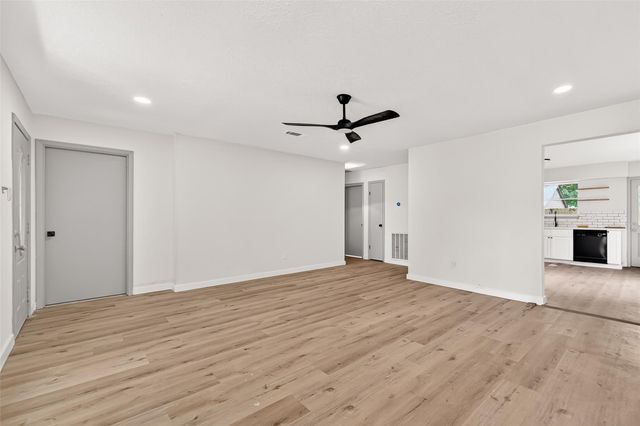 4502 Quailgate Drive, Spring, TX 77373