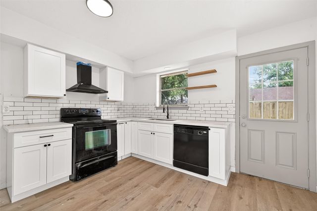 4502 Quailgate Drive, Spring, TX 77373