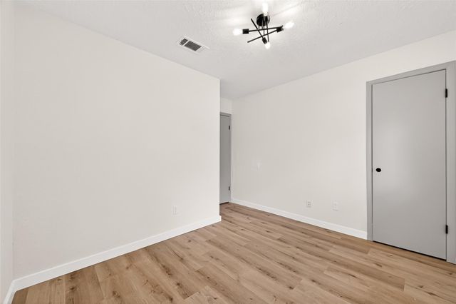 4502 Quailgate Drive, Spring, TX 77373