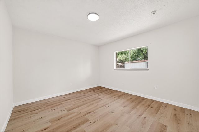 4502 Quailgate Drive, Spring, TX 77373