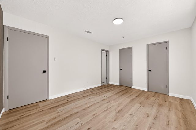 4502 Quailgate Drive, Spring, TX 77373