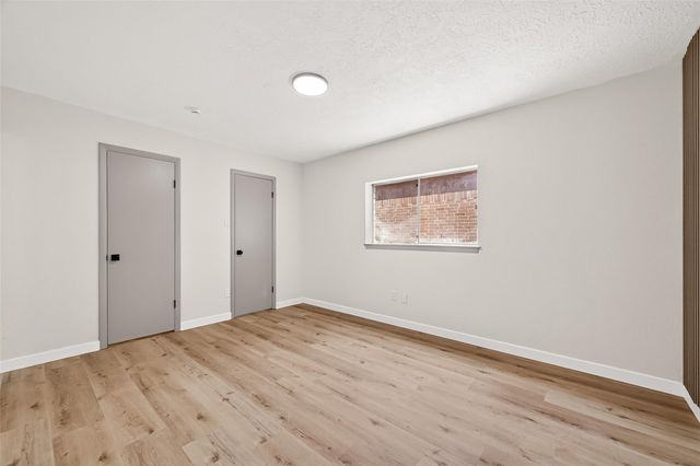 4502 Quailgate Drive, Spring, TX 77373