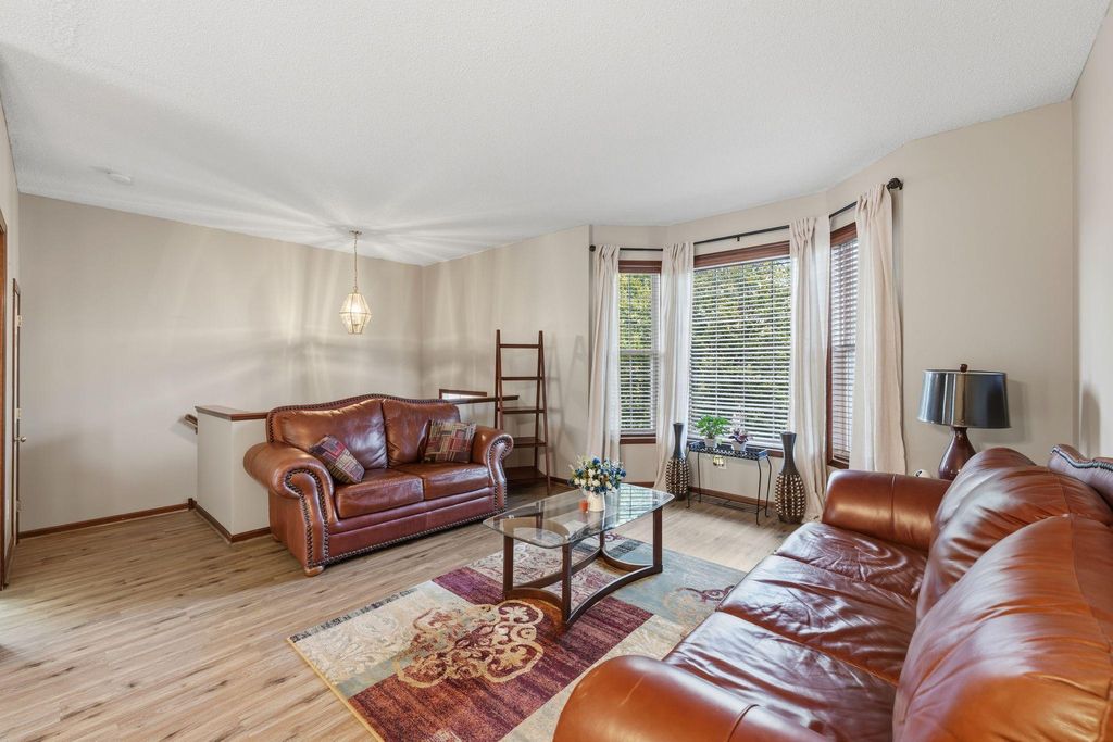 403 Village Parkway, Circle Pines, MN 55014 — photo 5