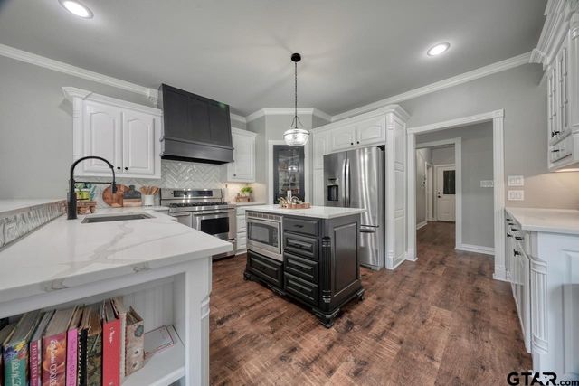 13669 Karah Lane, Lindale, TX 75771