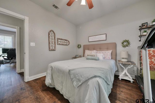 13669 Karah Lane, Lindale, TX 75771