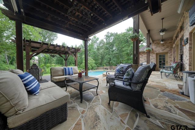 13669 Karah Lane, Lindale, TX 75771