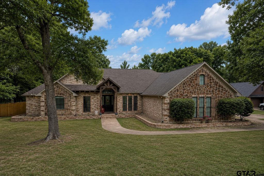 13669 Karah Lane, Lindale, TX 75771