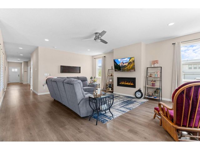 2431 Cottongrass Ave, Loveland, CO 80538