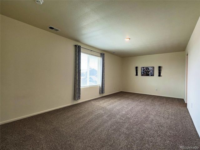 207 Clayton Ave, Keenesburg, CO 80643