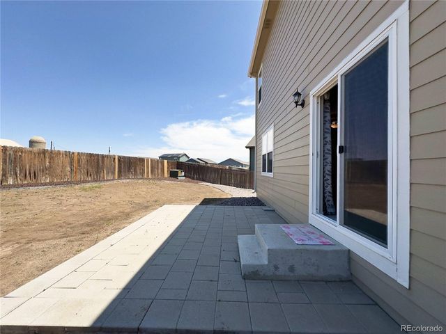 207 Clayton Ave, Keenesburg, CO 80643