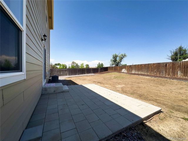 207 Clayton Ave, Keenesburg, CO 80643