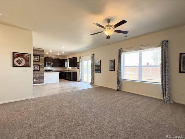 207 Clayton Ave, Keenesburg, CO 80643
