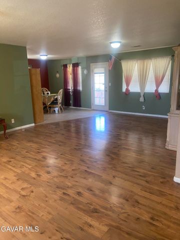 8373 Ironwood Avenue, California City, CA 93505