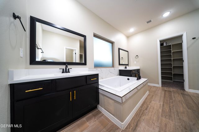 14828 Jack White Avenue, El Paso, TX 79938