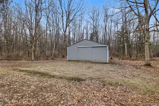 4835 Little Cedar Creek Drive, Attica, MI 48412