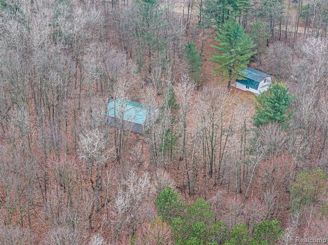 4835 Little Cedar Creek Drive, Attica, MI 48412