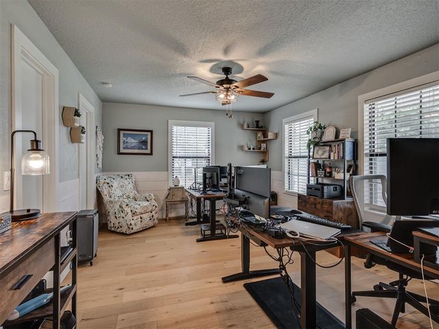 9813 SW 104th Street, Mustang, OK 73064