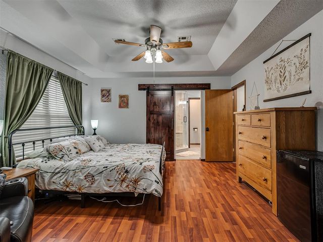 9813 SW 104th Street, Mustang, OK 73064