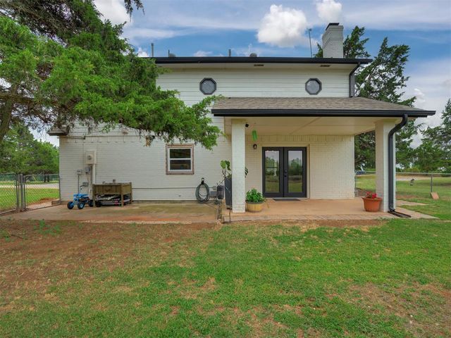 9813 SW 104th Street, Mustang, OK 73064