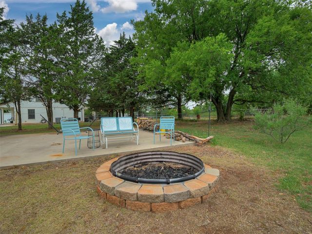9813 SW 104th Street, Mustang, OK 73064