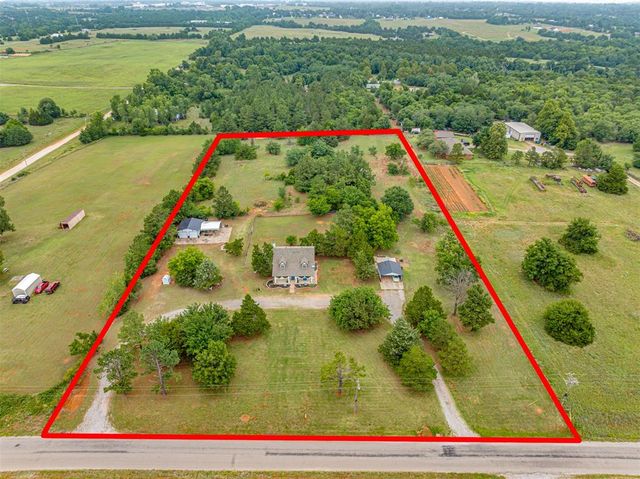 9813 SW 104th Street, Mustang, OK 73064