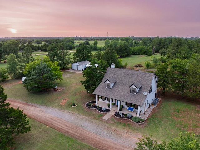 9813 SW 104th Street, Mustang, OK 73064