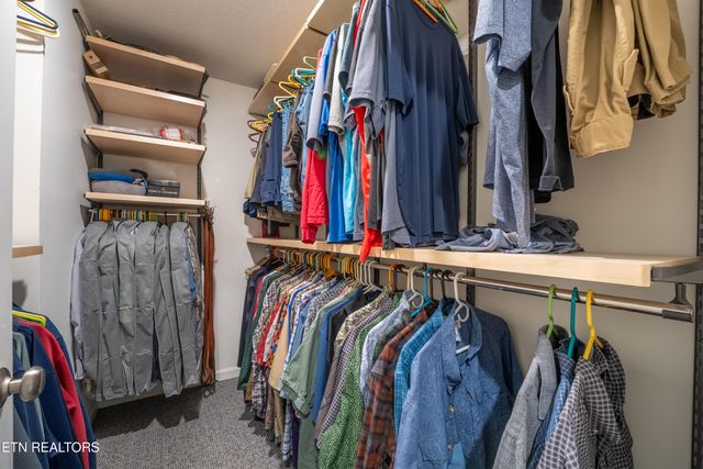 124 Hartford Village Way, Kingston, TN 37763