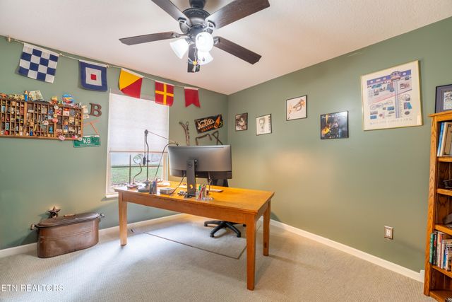 124 Hartford Village Way, Kingston, TN 37763