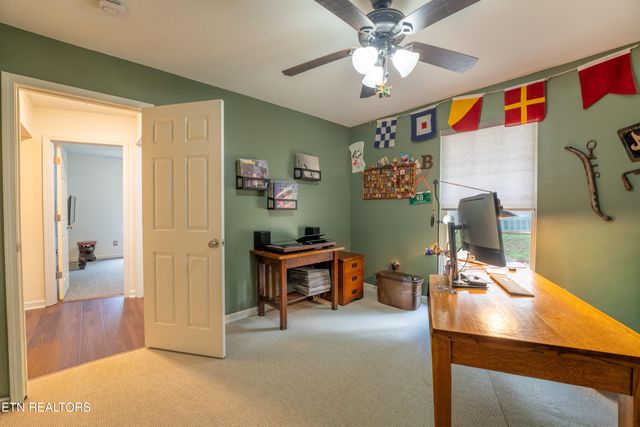 124 Hartford Village Way, Kingston, TN 37763