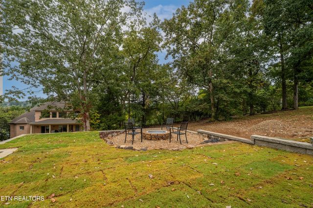 124 Hartford Village Way, Kingston, TN 37763