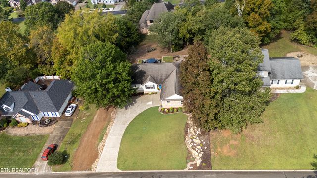 124 Hartford Village Way, Kingston, TN 37763