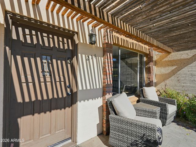 4701 N 68TH Street 214, Scottsdale, AZ 85251