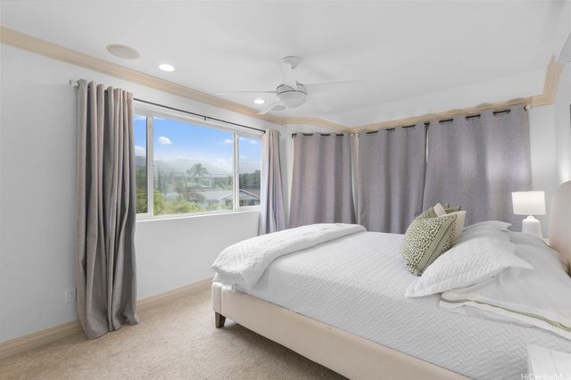 53-853 Kamehameha Highway, Hauula, HI 96717