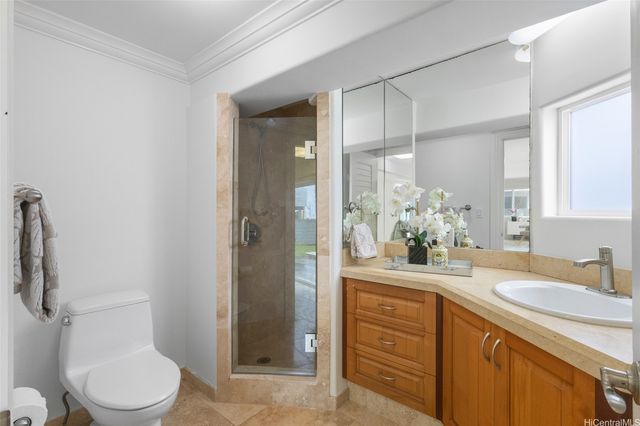 53-853 Kamehameha Highway, Hauula, HI 96717