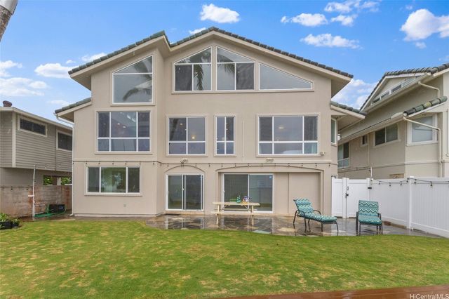 53-853 Kamehameha Highway, Hauula, HI 96717