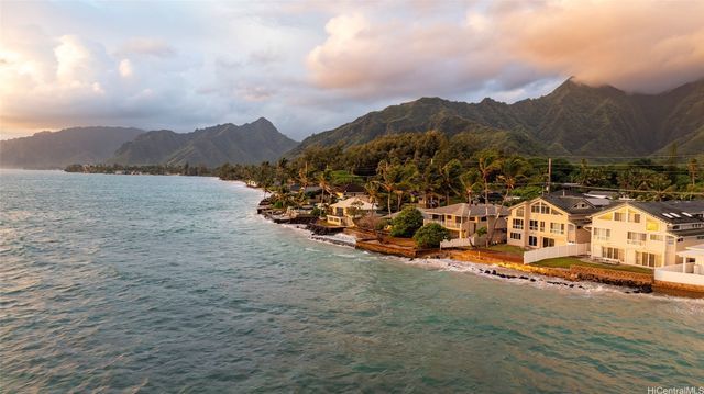 53-853 Kamehameha Highway, Hauula, HI 96717