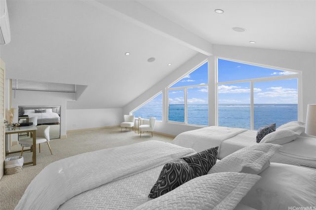 53-853 Kamehameha Highway, Hauula, HI 96717