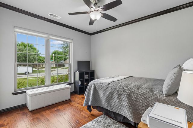 6625 Algarve Drive, Denton, TX 76210