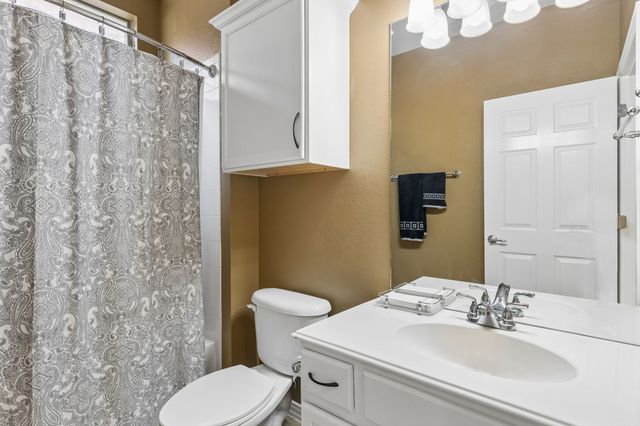 6625 Algarve Drive, Denton, TX 76210