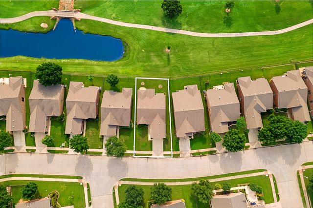 6625 Algarve Drive, Denton, TX 76210