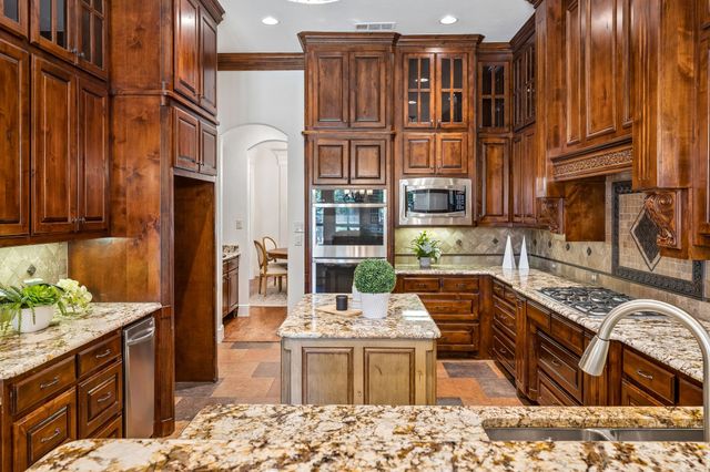 2409 Spyglass Court, Keller, TX 76248