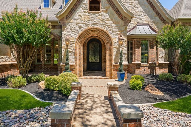 2409 Spyglass Court, Keller, TX 76248