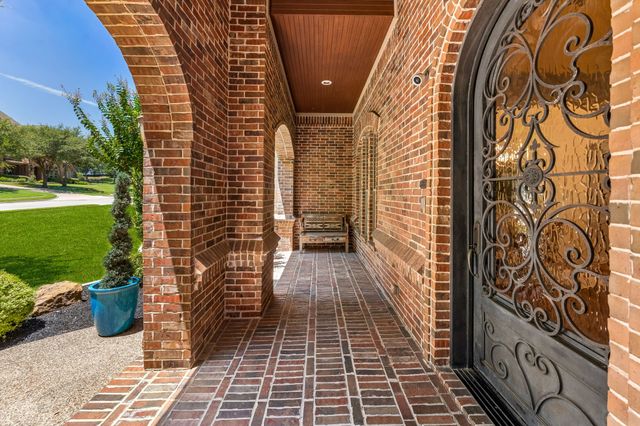 2409 Spyglass Court, Keller, TX 76248
