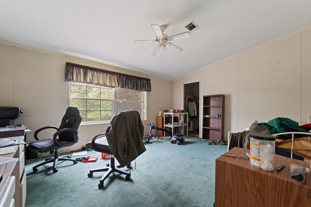 1319 County Road C, Lexington, TX 78947