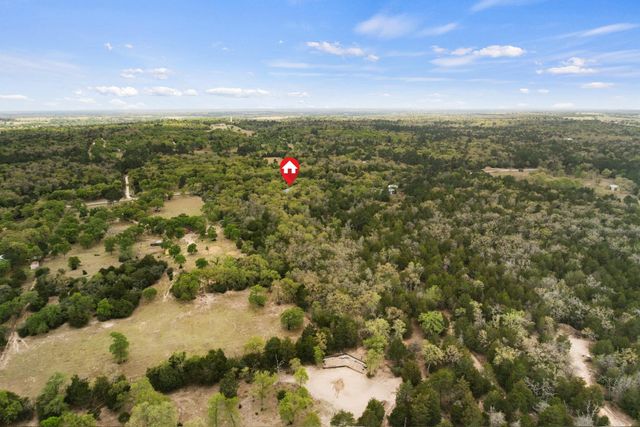 1319 County Road C, Lexington, TX 78947